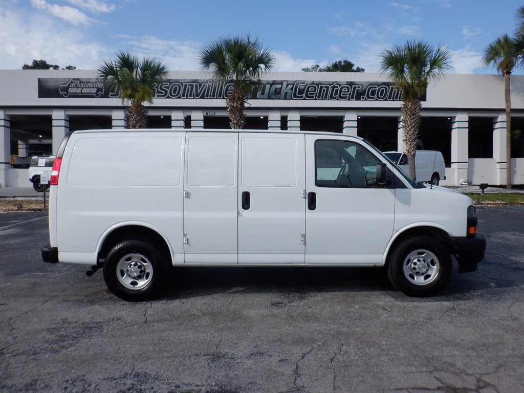 2020 Chevrolet Express Cargo