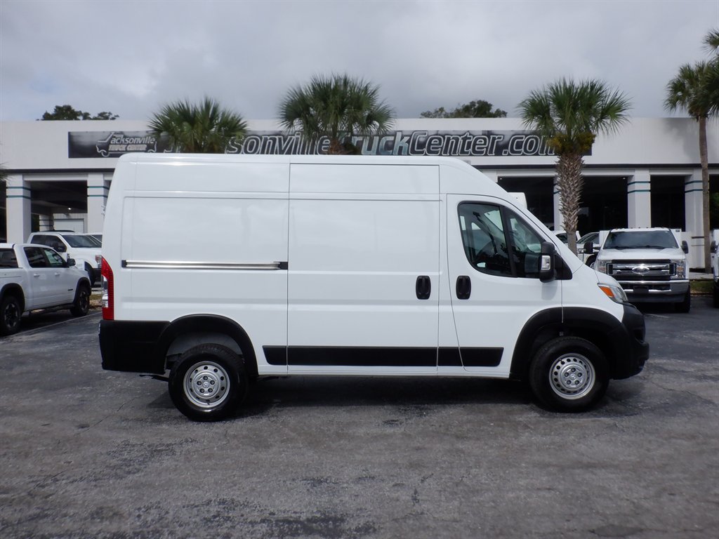 2024 RAM ProMaster Cargo Van Base's photo