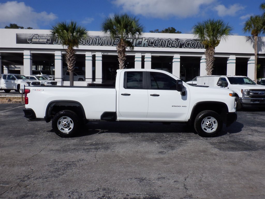 2024 Chevrolet Silverado 2500HD Work Truck's photo
