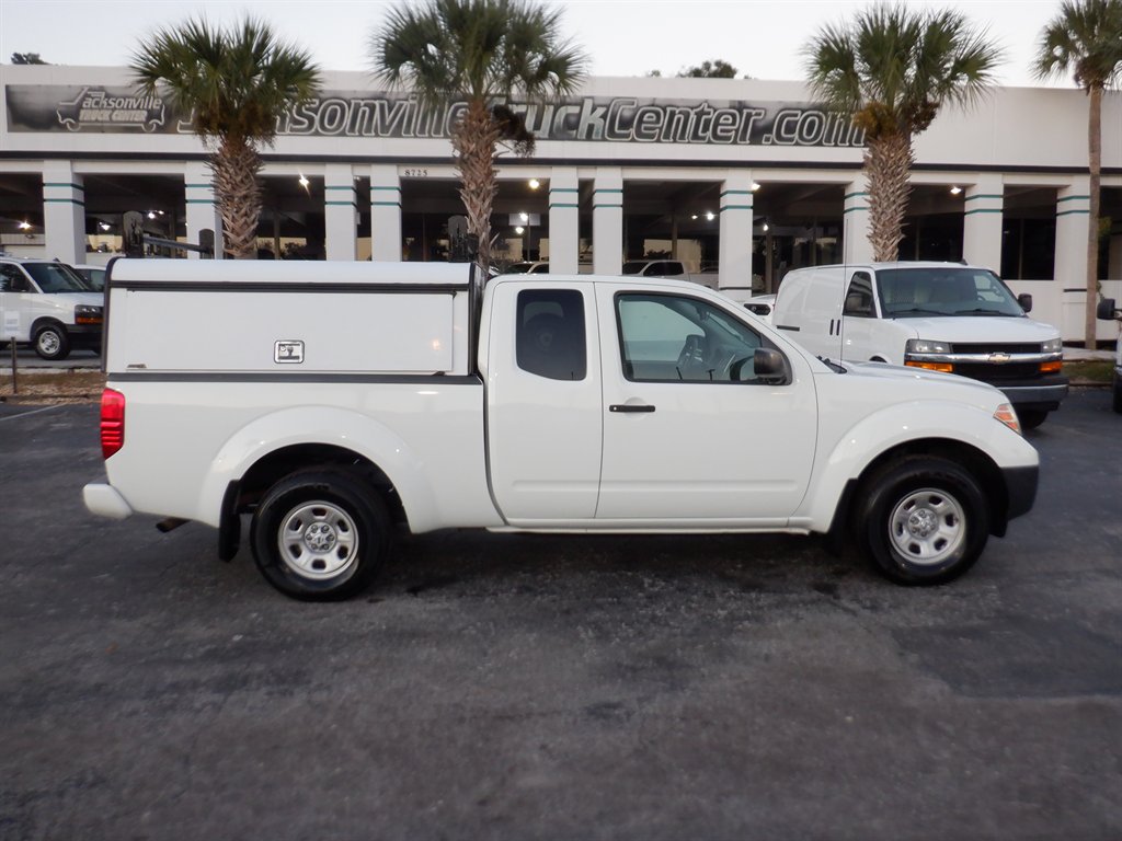 2017 Nissan Frontier SV
