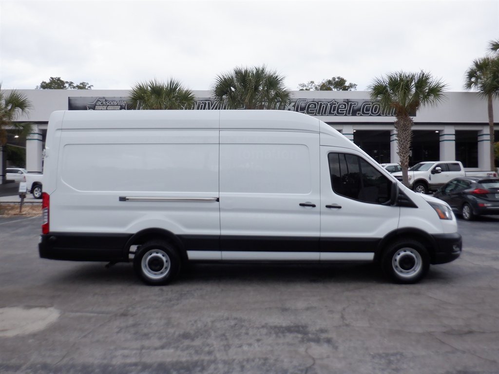 2020 Ford Transit Van Base's photo