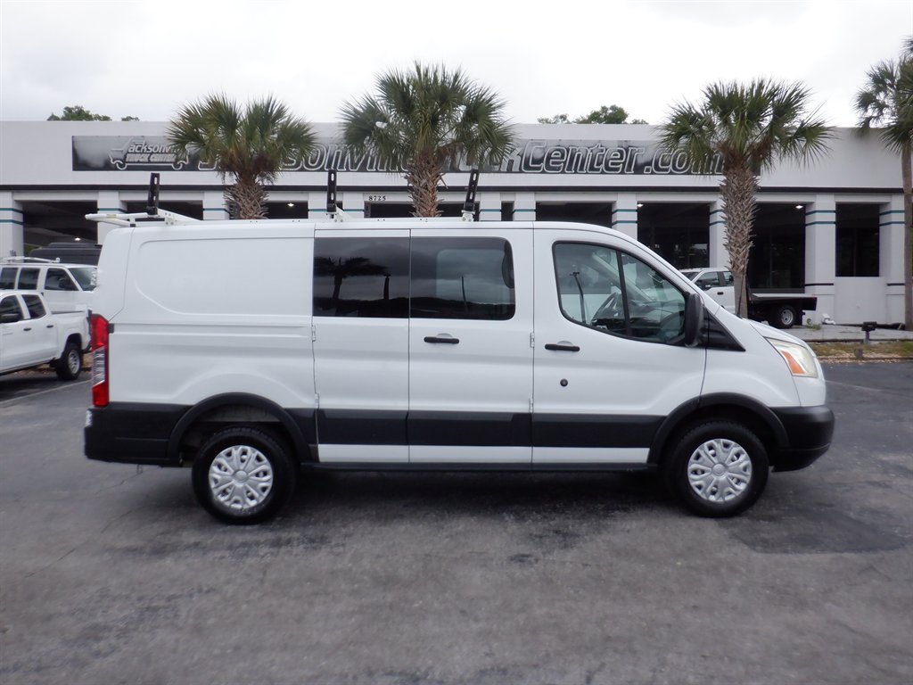 2016 Ford Transit Base