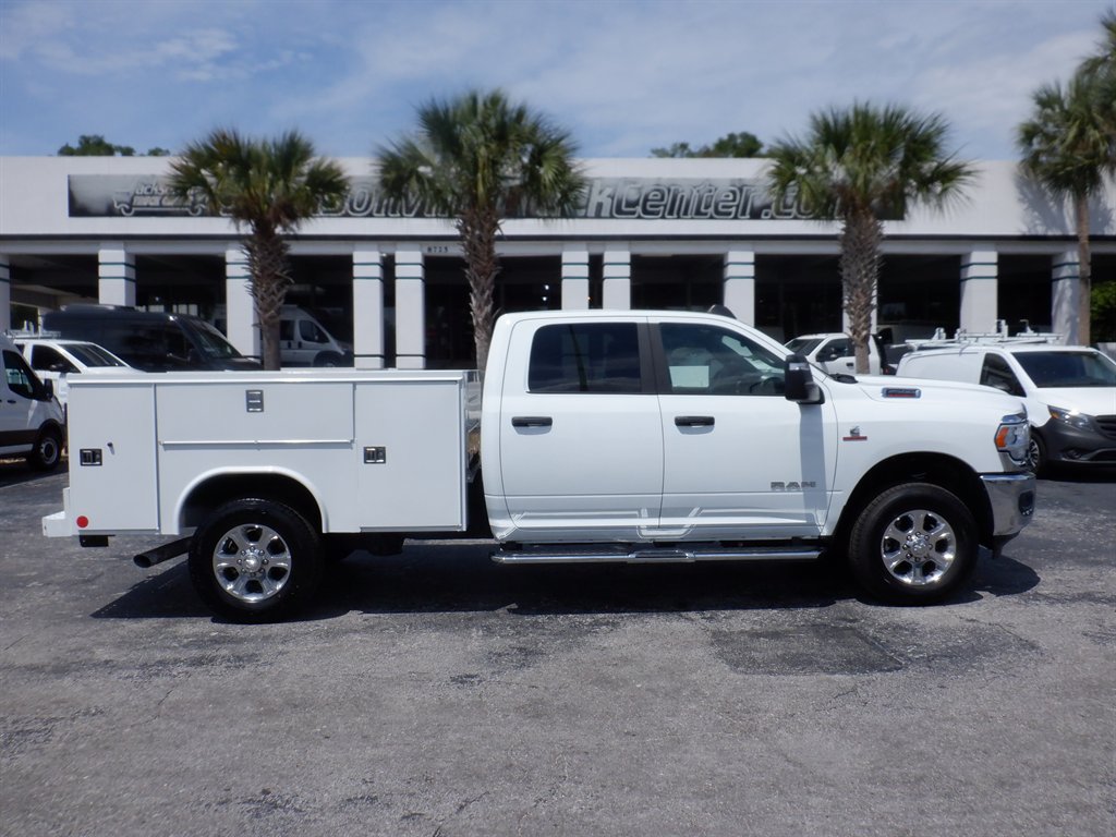 2024 RAM 2500 Big Horn 4X4 Crew Cab LWB's photo
