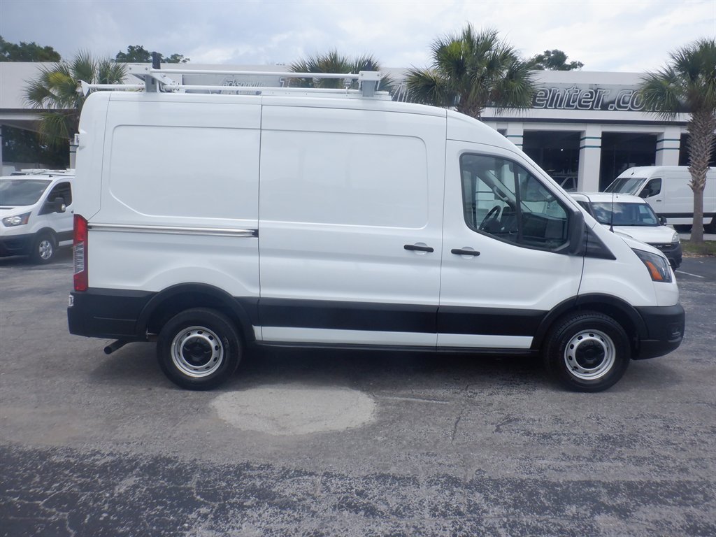 2020 Ford Transit's photo