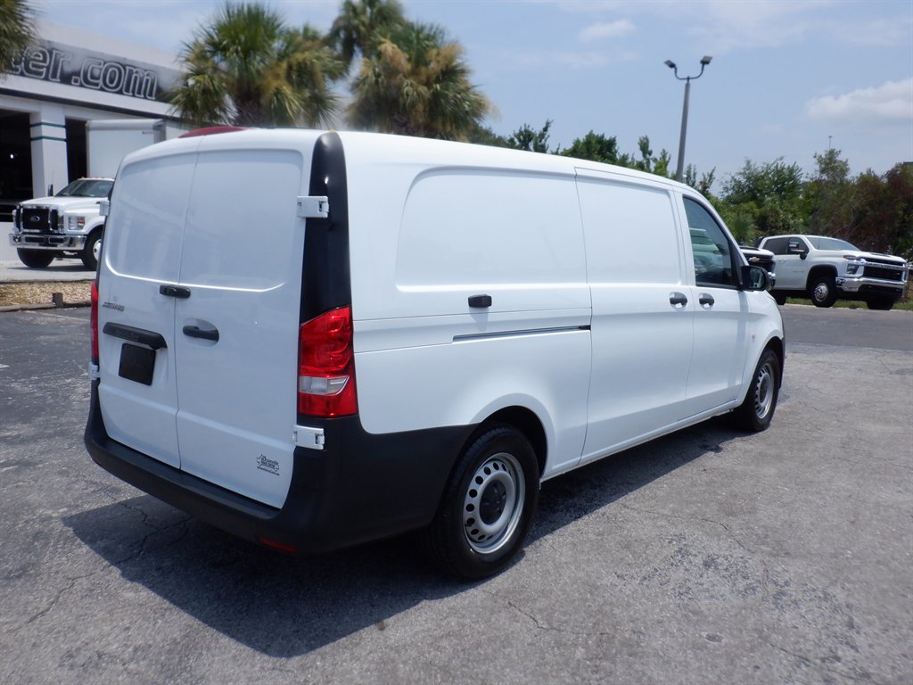 2023 Mercedes-Benz Metris Cargo Van 8