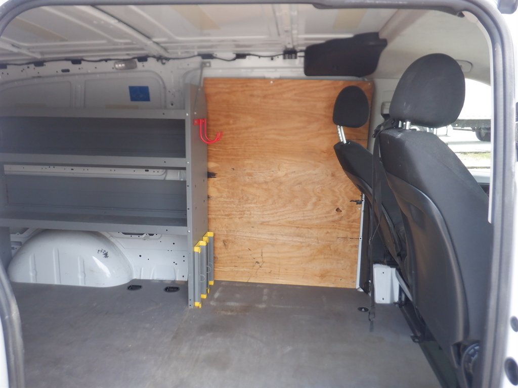 2023 Mercedes-Benz Metris Cargo Van 10