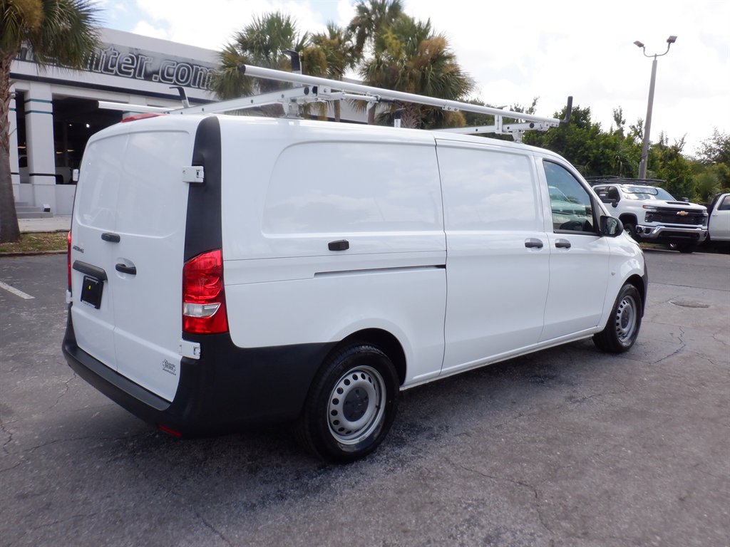 2023 Mercedes-Benz Metris Cargo Van 8