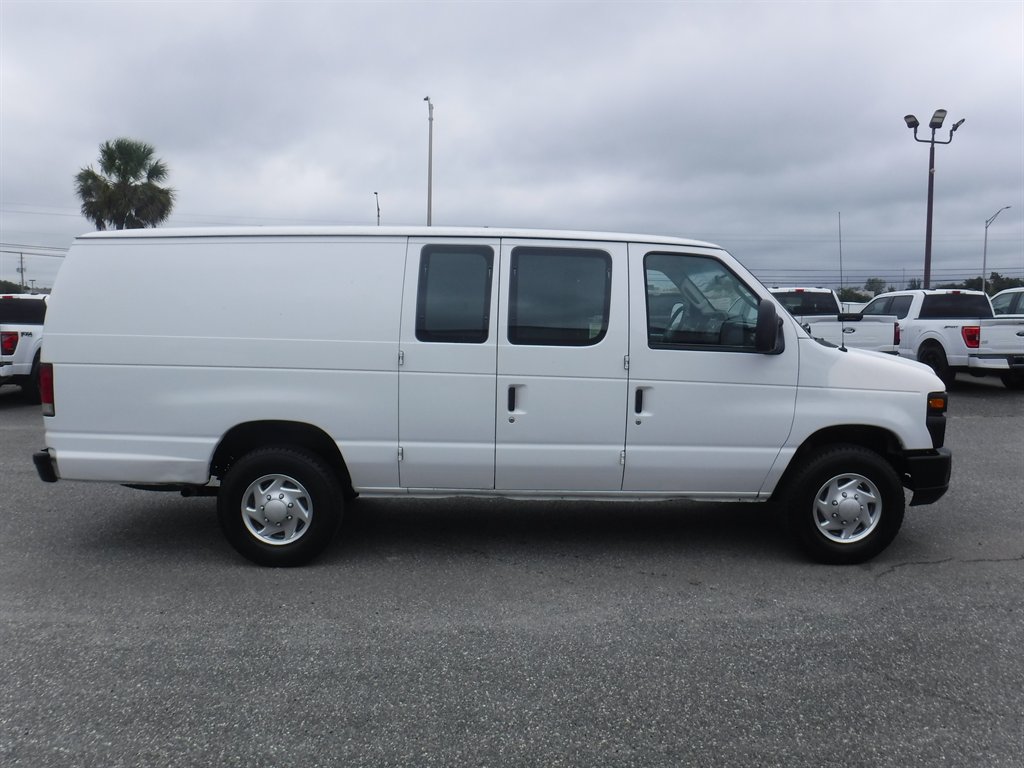 2012 Ford E-Series Econoline Van