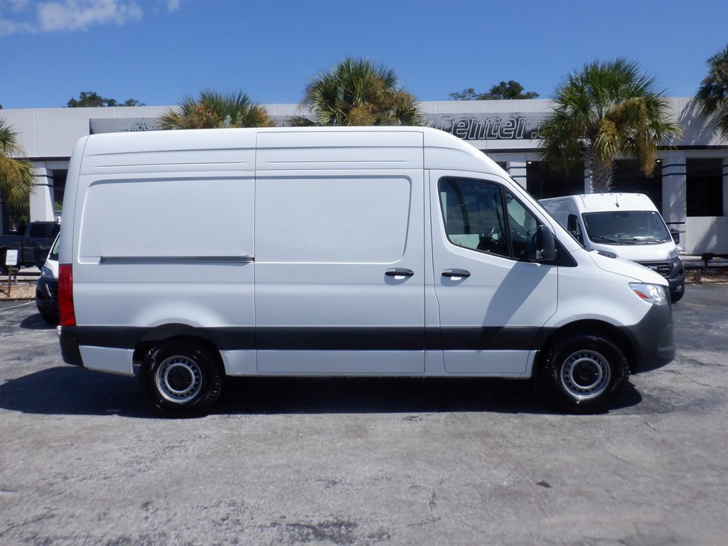 2025 Mercedes-Benz Sprinter Cargo Van