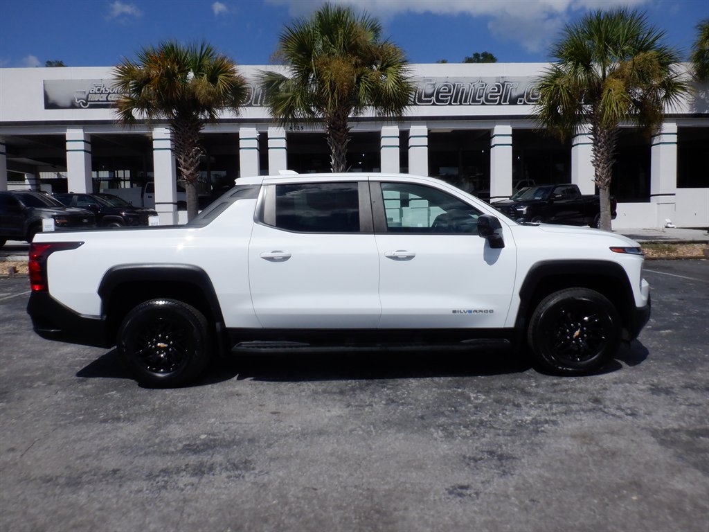 2024 Chevrolet Silverado EV