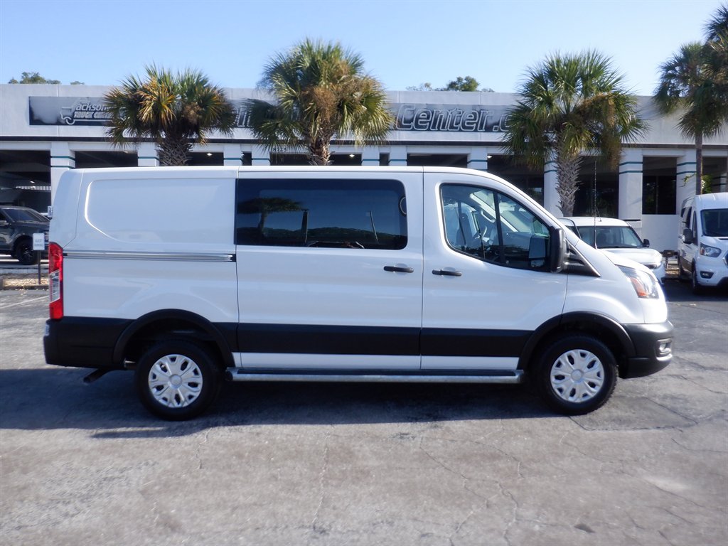 2025 Ford Transit Van
