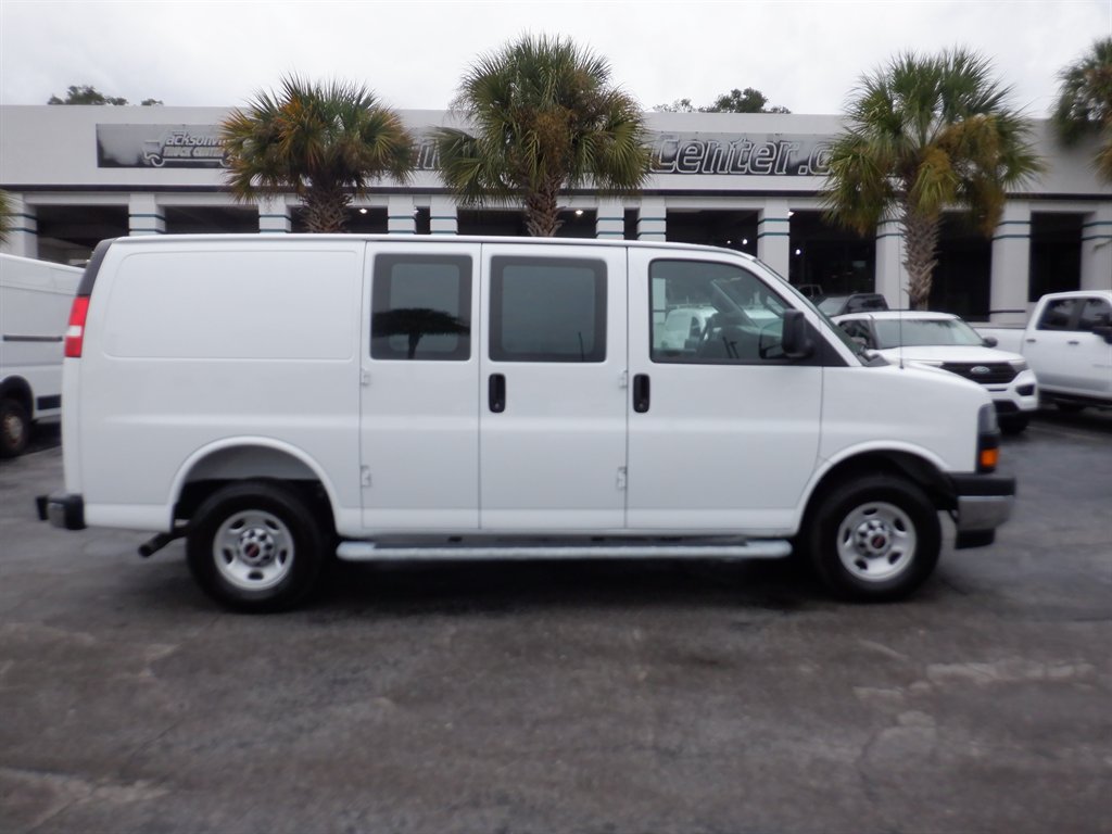 2025 GMC Savana Cargo Work Van